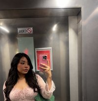 Mone - escort in Muscat