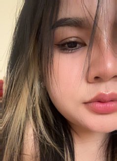 Lyn - Acompañantes masculino in Doha Photo 4 of 8