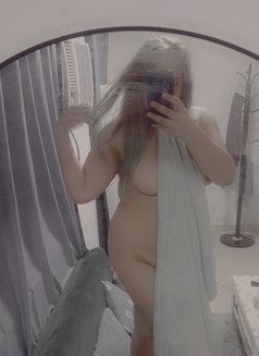 Bena - masseuse in Dubai Photo 5 of 7