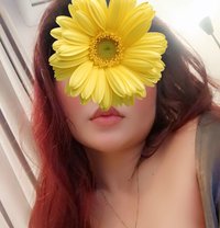 Money - escort in Jeddah Photo 1 of 15