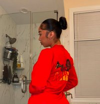 Mongana - escort in Yokohama