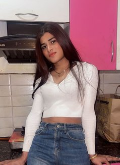 Moni Moni - Acompañantes transexual in Noida Photo 1 of 2