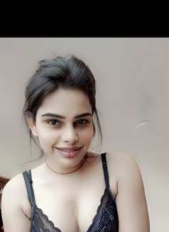 Moni Royy - Acompañantes transexual in Gurgaon Photo 2 of 4