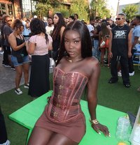 Monic - escort in Singapore