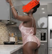 Monica - escort in Pune Photo 1 of 4