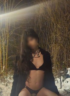 Monica - Transsexual escort in Paris Photo 1 of 3