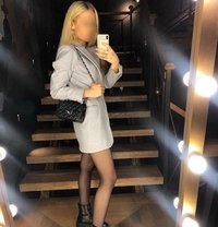 Monica Fire in SEOUL - puta in Seoul
