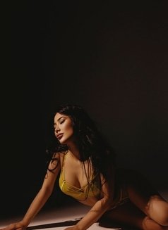 Noura First - escort in Beirut Photo 5 of 9