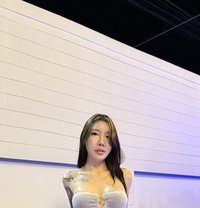 Monica Half Thai-Taiwan - puta in Jeddah Photo 11 of 13