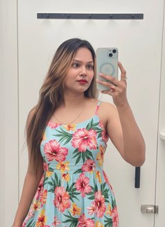 Shreya independent vip call girl - escort in Kolkata Photo 4 of 5