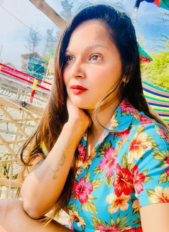 Shreya independent vip call girl - escort in Kolkata Photo 5 of 5