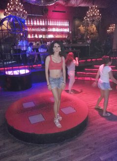 Monica - Transsexual escort in Cairo Photo 10 of 12