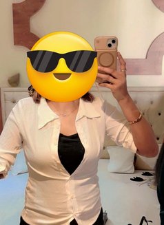 Monica real meet - escort in Kolkata Photo 1 of 2