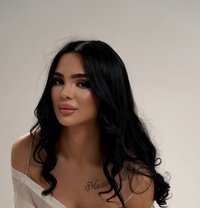 Monica - Transsexual escort in İstanbul Photo 14 of 14