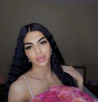 Darina Pink Big Dick🇷🇺 - Transsexual escort in Riyadh