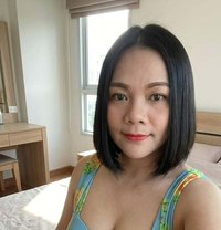 Monies Small - puta in Pattaya