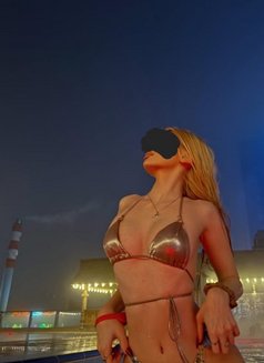 Monika - escort in Amsterdam Photo 4 of 11