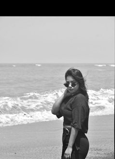 Monika cash payment - escort in Kochi Photo 7 of 13