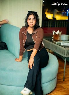 Monika cash payment - escort in Kochi Photo 10 of 13