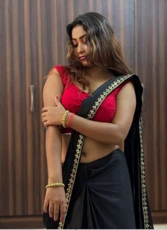 Monika Escort - Agencia de putas in Dehradun, Uttarakhand Photo 5 of 16