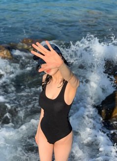 Monika Hand Cash Payment - escort in Kochi Photo 3 of 4