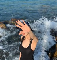 Monika Hand Cash Payment - escort in Kochi