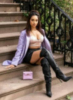 Monika Independent Pune - puta in Pune Photo 2 of 3