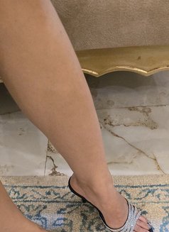 Monika - escort in Bangalore Photo 3 of 9