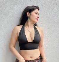 Monika - puta in Chennai