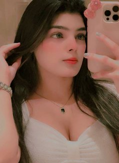 Monika - escort in Dubai Photo 3 of 3