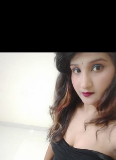 Monika - escort in Gurgaon Photo 1 of 9
