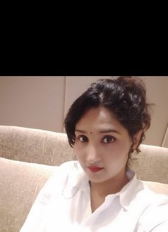 Monika - escort in Gurgaon Photo 9 of 9