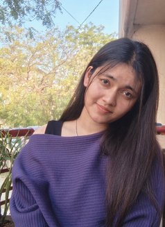 Monika - escort in Gurgaon Photo 3 of 3