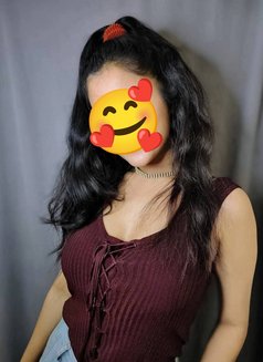Monika - puta in Navi Mumbai Photo 1 of 4