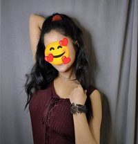 Monika - puta in Navi Mumbai
