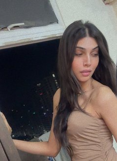 Monika - Dominadora transexual in Chennai Photo 10 of 12