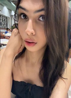 Monika - Dominadora transexual in Noida Photo 2 of 9