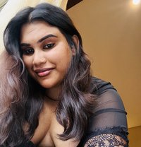 Monika Indian Girl - puta in Chennai