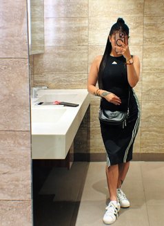 Monika Malhotra - Agencia de putas in New Delhi Photo 5 of 5