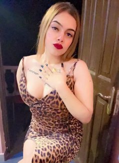 Monika Real Meet Profile - escort in Chennai Photo 1 of 4