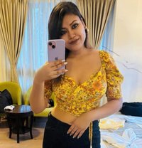 Somiya Real Meet GFE & WebCam - puta in Bangalore Photo 4 of 5