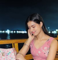Monika Sharma - escort in Berlin