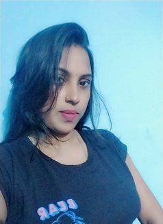 Monika Singh - escort in New Delhi Photo 4 of 5