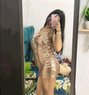 Monika (Web Cam & Real Meet) - puta in Indore Photo 1 of 6