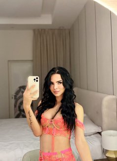 Monikaaa - Transsexual escort in Riyadh Photo 2 of 12