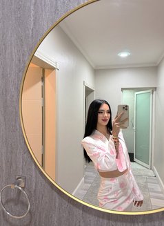 Monikaaa - Transsexual escort in Riyadh Photo 9 of 12
