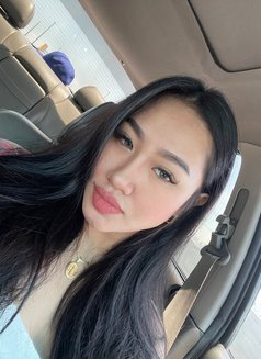 Monique | GFE - escort in Manila Photo 5 of 10
