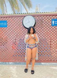 Monique - escort in Abu Dhabi Photo 4 of 4