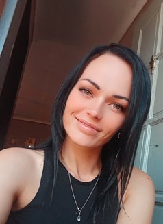 Monique - escort in Pretoria Photo 5 of 25