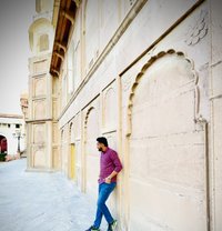 Monish Roy - Male escort in Jaipur